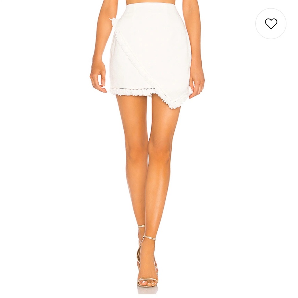 Superdown savana frayed hem skirt in white